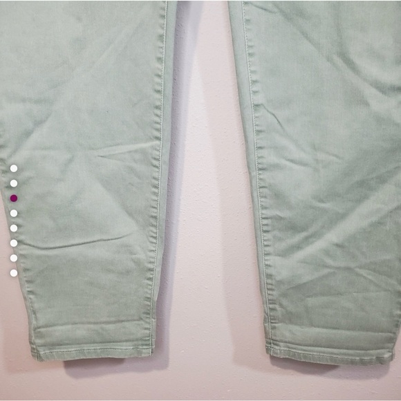 Soft Surroundings Green Ankle Cropped Jeans - Picture 3 of 7